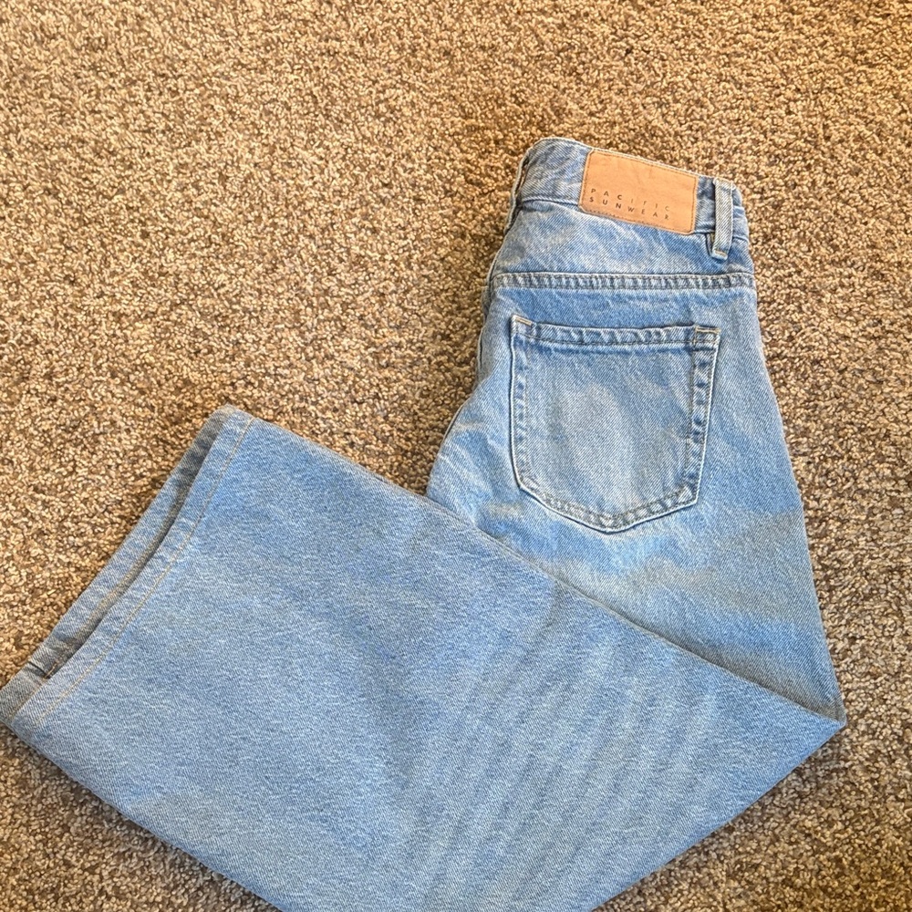 Light Blue Wide Leg Women’s Jeans - Picture 2 of 4